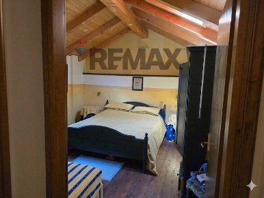 Foto Casa indipendente in Via Ortigher 1, Lamon Centro di 78 m² in vendita