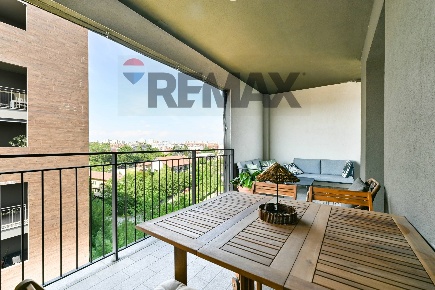 Foto Appartamento in via Giorgio De Chirico 6H, Milano Trenno di 69 m²