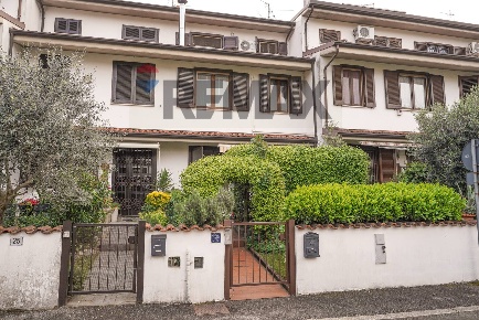 Foto Villa a schiera in Via Sant'Innocenzo 27, Pozzuolo Martesana Trecella