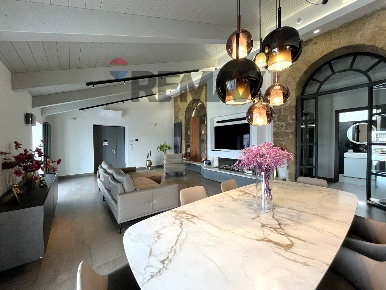 Foto Appartamento in Corso Giuseppe Garibaldi 67, Afragola di 240 m²