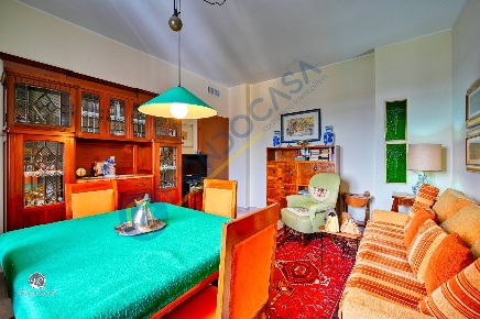 Foto Appartamento in Via San Bernardo 13, Rescaldina di 92 m² con 3 locali