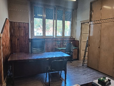 Foto Ufficio in Piazza Garibaldi 19, Fidenza Centro di 121 m² con 5 locali