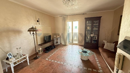 Foto Appartamento in Via Sandro Pertini 22, Vieste Centro di 118 m²
