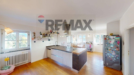 Foto Case semi ndipendenti in Via Pozzoni 19, Genova Bolzaneto di 132 m²