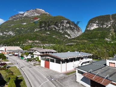 Foto Capannone industriale in Via Protti 27, Longarone Centro di 370 m²