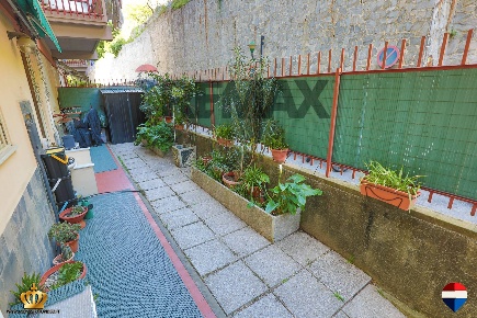 Foto Appartamento in via Capri 93, Genova Oregina di 79 m² con 5 locali