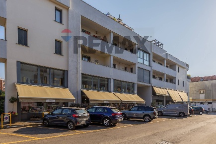 Foto Duplex in via Col di Lana 17, Monza San Biagio di 161 m² con 3 locali