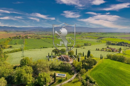 Foto Rustico in strda provinciale 190, Cortona di 220 m² con 10 locali