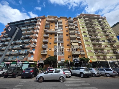 Foto Appartamento in Viale Croce Rossa 189, Palermo Resuttana di 95 m²