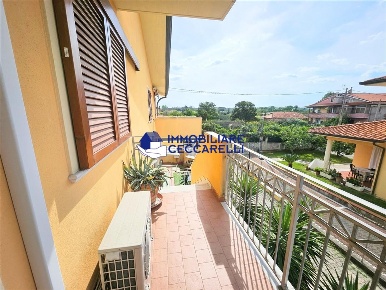 Foto Appartamento a Massa Bondano - Partaccia di 110 m² con 6 locali