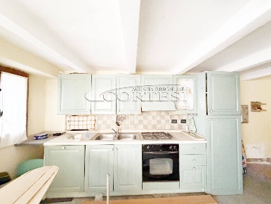Foto Appartamento a San Giustino di 90 m² con 6 locali in vendita