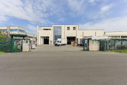 Foto Capannone industriale in Via Fratelli Cervi 1, Cernusco sul Naviglio