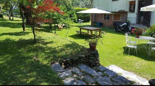 Foto Villa unifamiliare a Seravezza di 170 m² con 7 locali in vendita