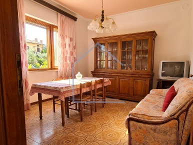 Foto Casa indipendente a Camaiore Camaiore Paese di 100 m² con 5 locali