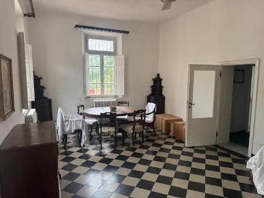 Foto Appartamento a Calci Centro di 220 m² con 8 locali in vendita