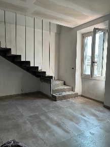 Foto Villa bifamiliare a Poggibonsi Centro di 124 m² con 5 locali