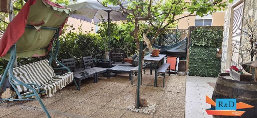 Foto Villa unifamiliare a Colle di Val d'Elsa di 210 m² con 7 locali