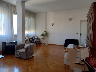 Foto Appartamento a Livorno Attias - Marconi di 130 m² con 5 locali