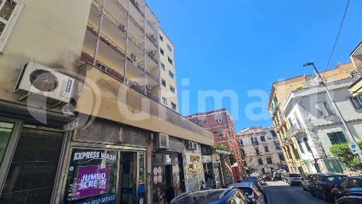 Foto Appartamento in Via PITLOO 8, Napoli Vomero di 120 m² in vendita