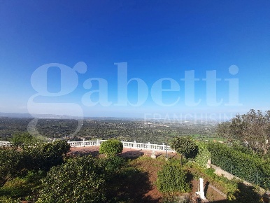 Foto Villa unifamiliare in Via cugni di cassaro 1, Noto Centro di 176 m²