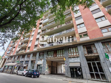 Foto Box in Corso SEBASTOPOLI 272, Torino Santa Rita di 18 m² con 1 locali