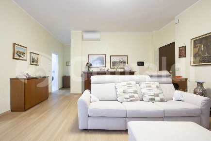 Foto Appartamento in Via veneto 22, Cusano Milanino di 104 m² con 3 locali