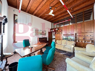 Foto Ufficio a Piove di Sacco di 84 m² con 2 locali in vendita