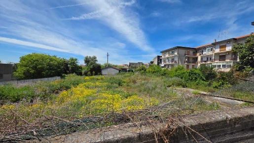 Foto Terreno industriale a Tremestieri Etneo Centro di 8600 m² in vendita