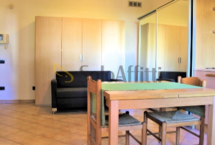 Foto Appartamento in Via XXIV Maggio, Parabiago Centro di 40 m² in affitto