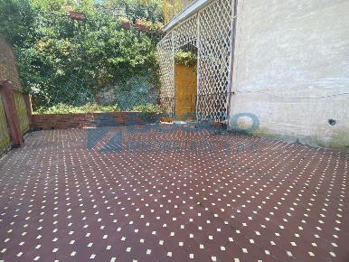 Foto Appartamento a La Spezia di 140 m² con 6 locali in vendita