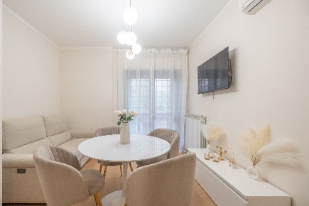 Foto Appartamento in Via Eugenio Curiel 5, Marino Santa Maria delle Mole