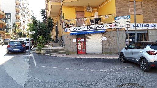 Foto Negozio in Via Ciamarra, Frosinone America Latina di 200 m² in affitto