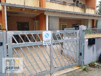 Foto Appartamento in VIA NINO ROTA, Matera di 90 m² con 4 locali in vendita