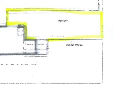 Foto Capannone industriale a Poggibonsi Centro di 548 m² con 1 locali