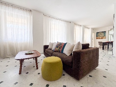 Foto Appartamento a Viareggio Lungomare di 100 m² con 4 locali in affitto