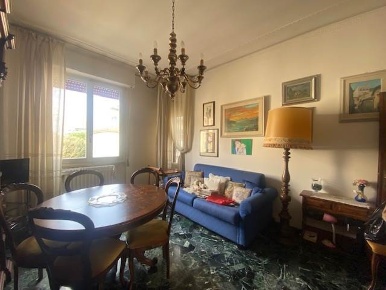 Foto Appartamento a Scandicci Centro di 89 m² con 4 locali in vendita