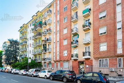 Foto Appartamento in via Ronchi 18, Milano Udine di 62 m² con 2 locali