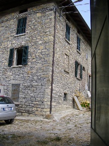 Foto Villa unifamiliare a Farini Groppallo di 320 m² con 6 locali