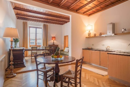 Foto Appartamento in Via delle Farine, Firenze Signoria - Uffizi di 90 m²