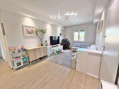 Foto Appartamento a Firenze Brozzi di 98 m² con 5 locali in vendita