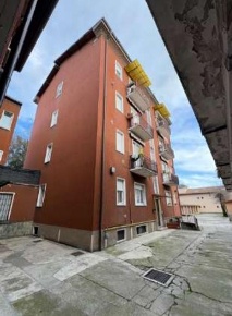 Foto Appartamento a Usmate Velate Usmate di 86 m² con 4 locali in vendita