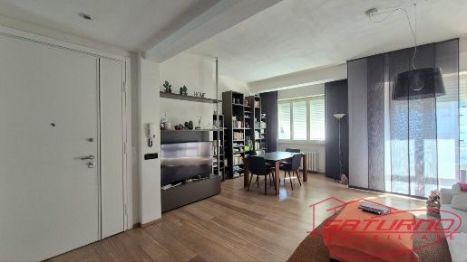 Foto Appartamento a Lucca Sant'Anna di 110 m² con 4 locali in vendita