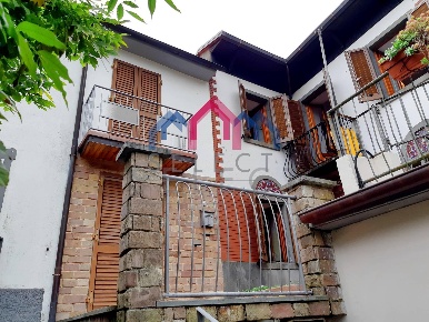 Foto Case semi ndipendenti a Fabbriche di Vergemoli Vergemoli di 90 m²