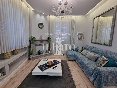 Foto Appartamento a Signa Centro di 90 m² con 4 locali in vendita