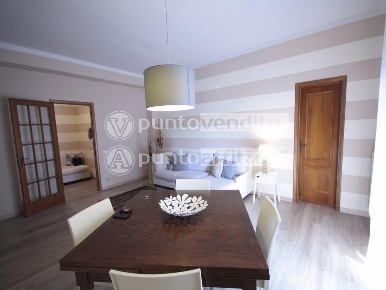 Foto Appartamento a Capannori Centro di 120 m² con 4 locali in affitto