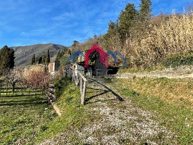 Foto Rustico a Borgo a Mozzano di 55 m² con 3 locali in vendita