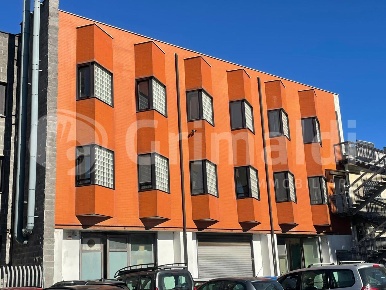 Foto Ufficio in Via masullo 37, Quarto di 140 m² con 4 locali in affitto
