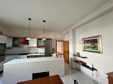 Foto Casa indipendente in Via Nicotera 1, Manduria Centro di 250 m²