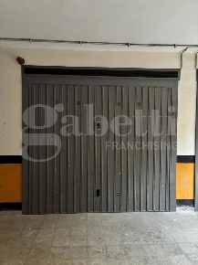 Foto Box in Angelo Antonelli, Bari Palese di 23 m² con 1 locali in vendita