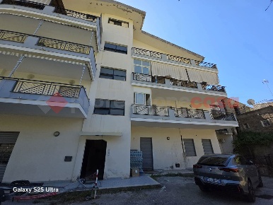 Foto Appartamento in Piazza San Rocco 58, Alì Terme di 83 m² con 2 locali